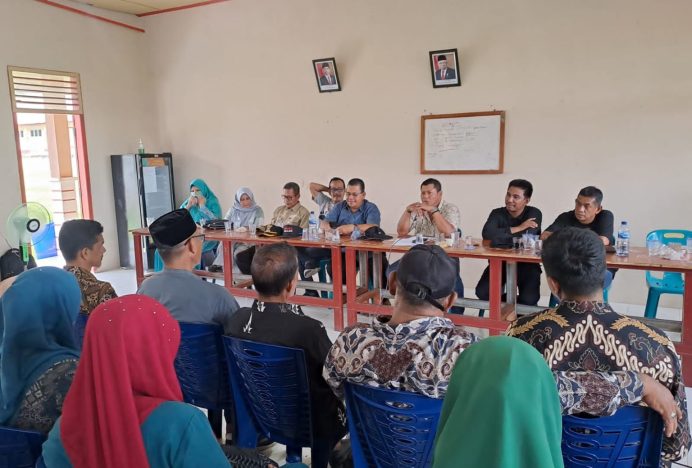 Kadisdikbud Aceh Besar Temu Ramah dengan GTK dan Masyarakat Pulo Aceh