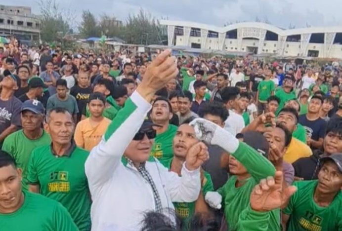 Ilmiza Gelar Geulayang Tunang, Semarak dan Meriah
