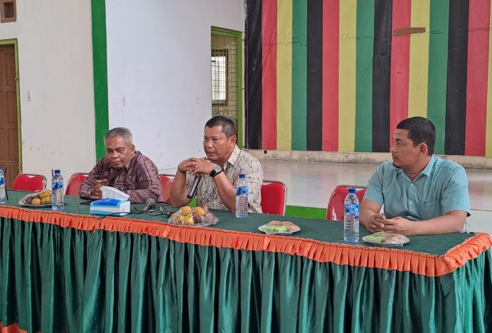 Kadisdikbud Aceh Besar Temu Ramah dengan Kepala SMP Se-Aceh Besar