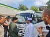 HRD Serahkan Bantuan Empat Unit Bus Sekolah ke Pesantren