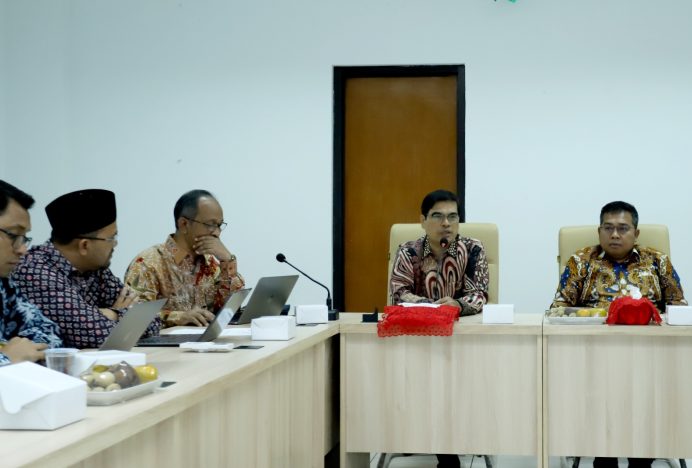 UIN Ar-Raniry Gelar Rapat dengan Dewas BLU: Bahas Optimalisasi PNBP