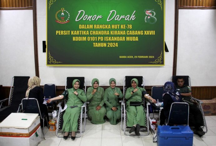Sambut HUT ke-78, Persit KCK Kodim 0101 Gelar Donor Darah