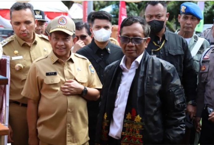 Presiden Tunjuk Tito Karnavian Sebagai Plt. Menko Polhukam Menggantikan Mahfud Md