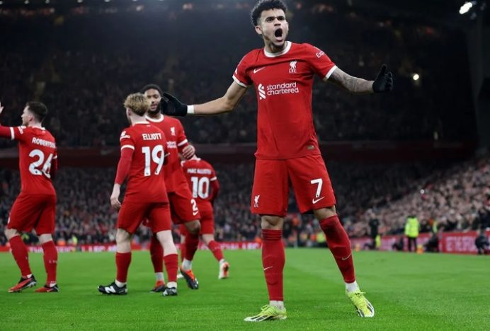 Liverpool Bungkam Luton Town 4-1 Meski Dihantam Cedera Berat