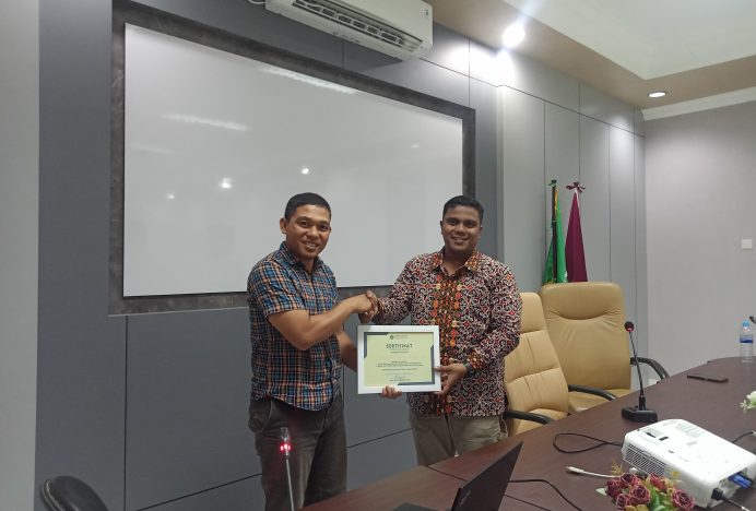 Prodi S2 KPI UIN Ar-Raniry Gelar Workshop Penulisan Karya Ilmiah, Hadirkan Peneliti LAKPESDAM NU Aceh
