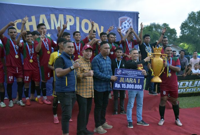 Blang Tingkeum Tampil Sebagai Juara Piala HUT ke-1 Faruq FC