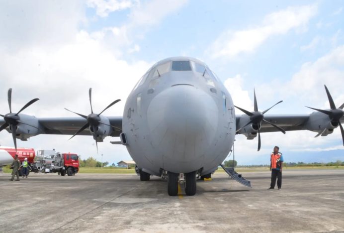 Bawa Bantuan untuk Gaza Palestina, Pesawat C-130J Super Hercules TNI AU Landing di Lanud SIM