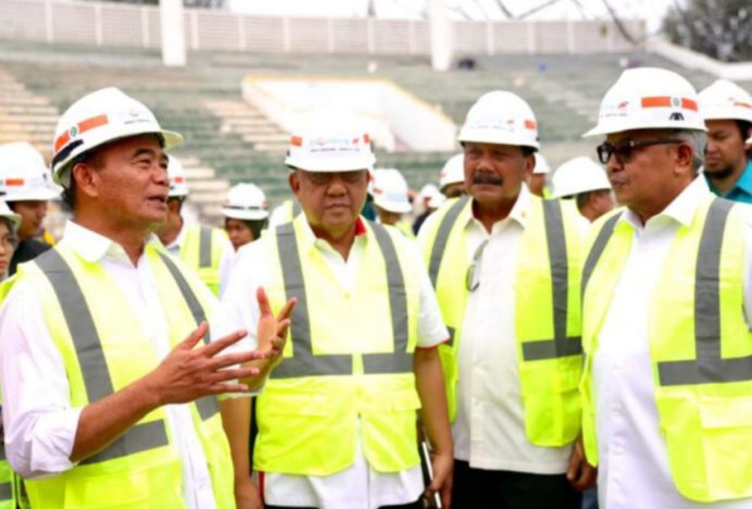 Pj Gubernur Aceh Dampingi Menko PMK Tinjau Venue Utama PON XXI Stadion Harapan Bangsa