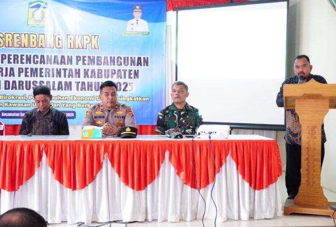 Asisten II Sekda Aceh Besar Buka Musrenbang Kecamatan Darussalam