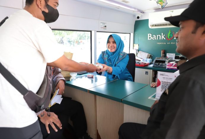 Bank Aceh Layani Penukaran Uang Jelang Idul Fitri 1445 H