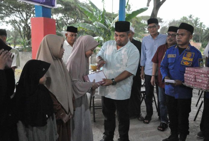 Peringati HUT ke-105 Damkar, Pj Bupati Aceh Besar Santuni Anak Yatim