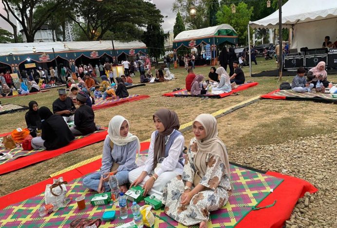 Warga Kota Banda Aceh Bisa Buka Puasa Ala Piknik di Festival Ramadhan