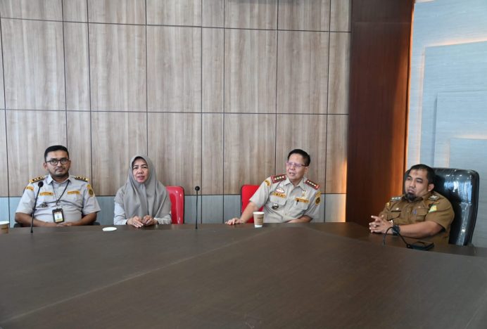 Pj Bupati Aceh Besar Terima Audiensi Kepala Badan Karantina Provinsi Aceh