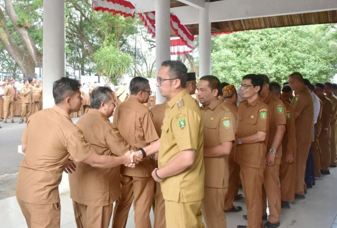 Pj Wali Kota Sabang Ajak Tingkatkan Kinerja dan Pelayanan