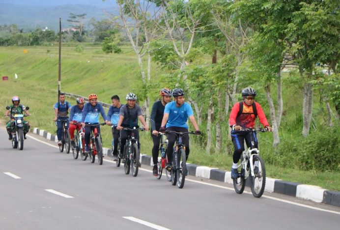 Danlanud SIM Ajak Prajurit Olahraga Bersama