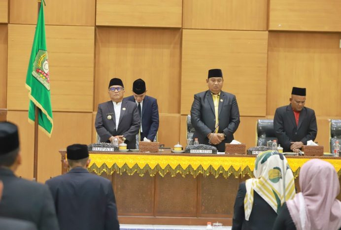 Pj Bupati Pidie Hadiri Paripurna Penutupan Penyampaian LKPJ 2023