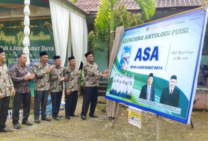 Kemenag Abdya Launching Antologi Puisi Karya Guru dan Siswa MTsN 4 Abdya