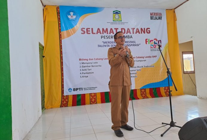 Sekdisdikbud Buka FLS2N Jenjang SD Se-Aceh Besar