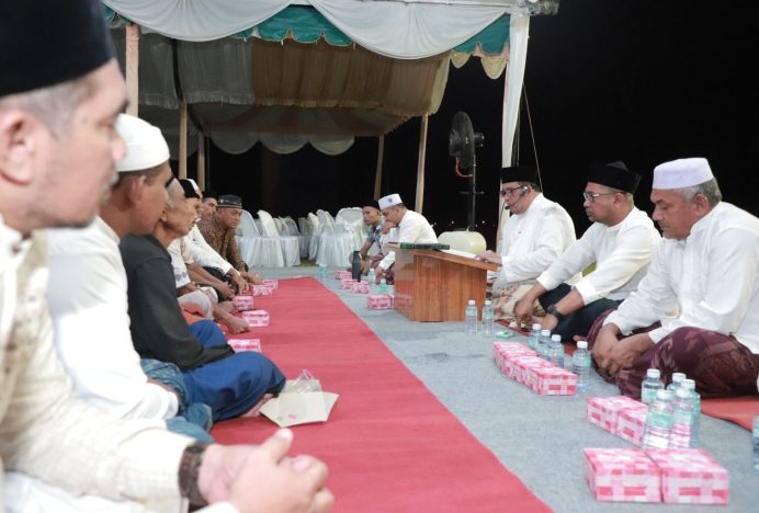 Pengajian Rutin di Expo UMKM Kota Jantho: Abah Junaidi Bahas Ibadah Qurban pada Malam Jumat