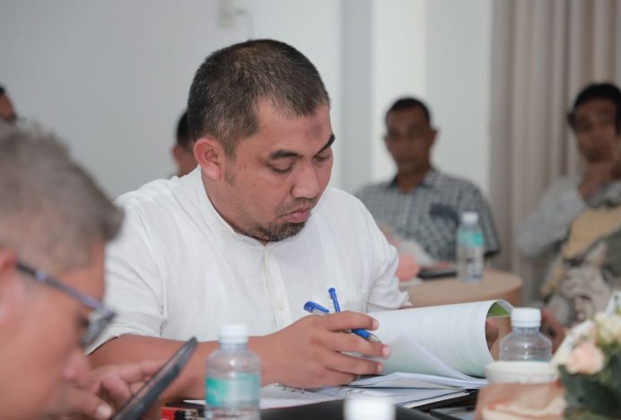 Pj Bupati Aceh Besar Ikut Meeting Zoom Asistensi Evaluasi Laporan Kinerja bersama Tim Asistensi Itjen Kemendagri