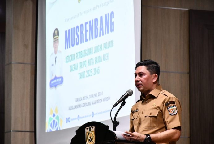Pj Sekda Buka Musrenbang RPJPD Kota Banda Aceh 2025-2045