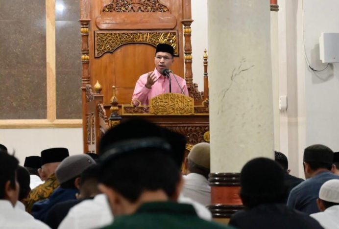 Ketua DPRK Banda Aceh Ajak Jamaah Raih Keberkahan Ramadhan dengan Memuliakan Al-Qur’an