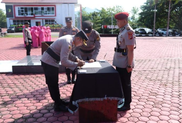 Kapolres Aceh Besar Pimpin Sertijab Sejumlah Pejabat Polres