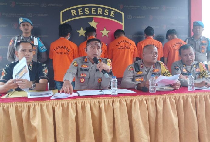 Polisi Tangkap 5 Pelaku Judi Online di Pidie