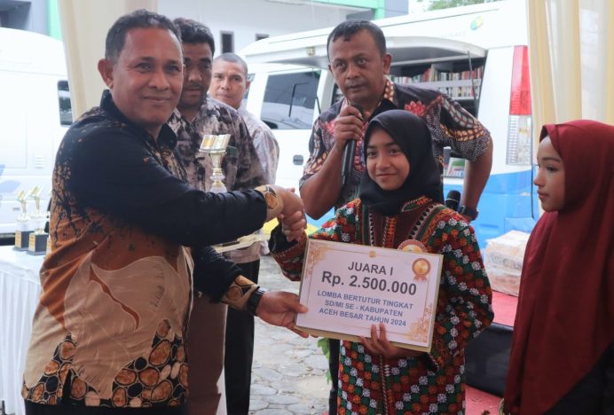 MIN 27 Juara Lomba Bertutur se-Aceh Besar