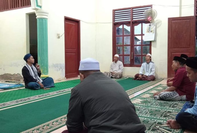 Program Jum’at Berkah, Mushalla Al Muflihin Kampung Pasar Singkil rutin gelar Tausiyah Ba’da Shubuh