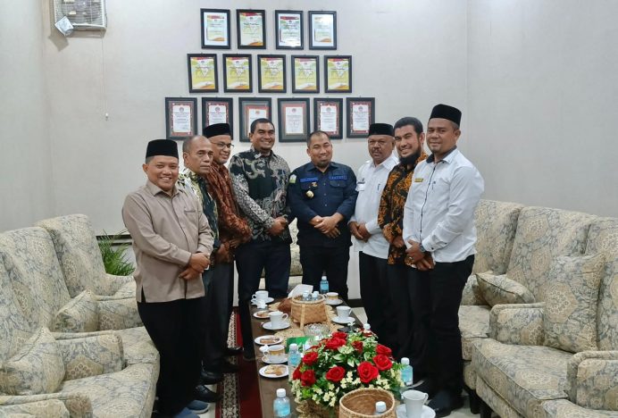 Bincang dari Pendidikan hingga Kepemimpinan, PJ Bupati Aceh Besar Terima Audiensi Kemenag