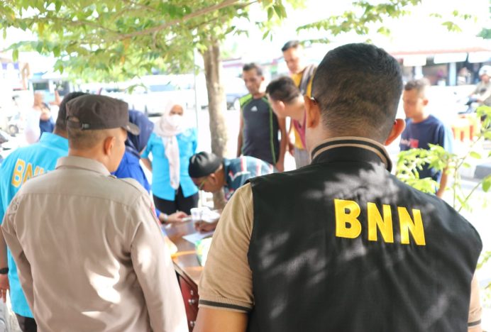 BNNK Banda Aceh Bersama Dishub dan Polsek Lueng Bata Tes Urine Pengemudi Angkutan Umum