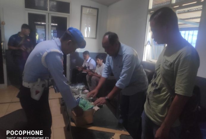 Petugas TNI AU dan Avsec Bandara SIM Berhasil Gagalkan Penyelundupan 110 Gram Narkoba Jenis Sabu