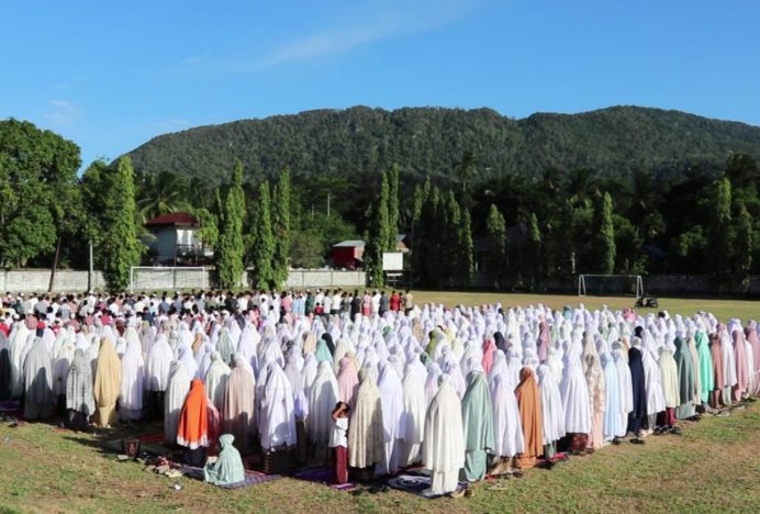 Kesulitan Air, Ribuan Masyarakat Lhoknga Shalat Minta Hujan