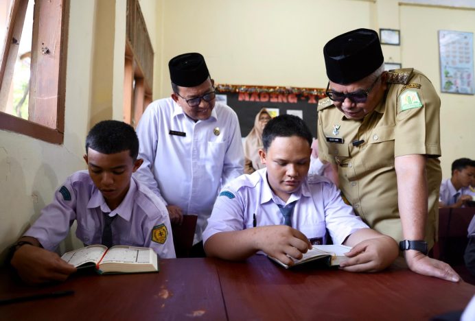 Pj Gubernur Aceh Bustami Luncurkan Program Baca Al-Qur’an