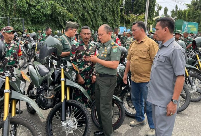Kasdim 0101/KBA Pimpin Pengecekan Sepeda Motor Dinas Babinsa