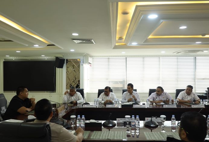 Pj Gubernur Aceh Bertemu Menpora Lapor Kesiapan Aceh Jelang Perhelatan PON XXI Aceh-Sumut