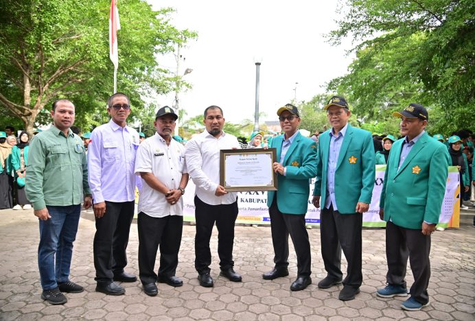 KKN Mahasiswa USK Berakhir, Pj Bupati Iswanto: Banyak Hal Positif Telah Dilakukan