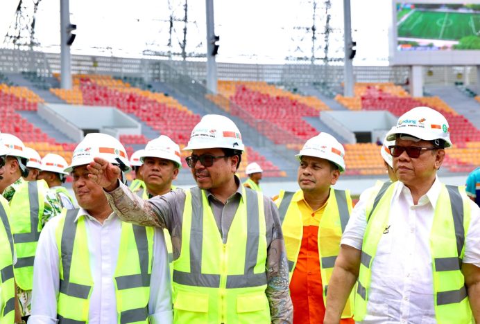 Pj Sekda Aceh Dampingi Wantimpres Tinjau Pembangunan Stadion Harapan Bangsa