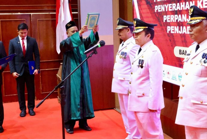 Lantik Tiga Pj Bupati, Pj Gubernur Aceh Kembali Ingatkan Kesuksesan PON dan Pilkada