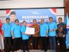 Anis Matta Serahkan SK untuk Musanif dan Sanusi Hasyim sebagai Cabup dan Wabup Aceh Besar