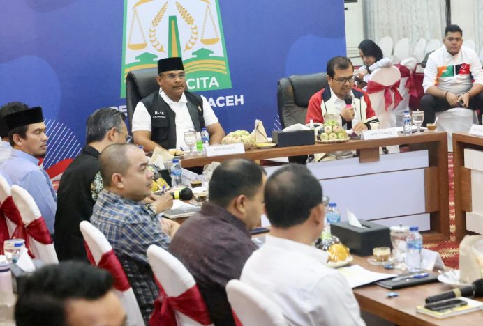 Rapat Perdana dengan SKPA, Pj Gubernur Bahas Persiapan PON XXI