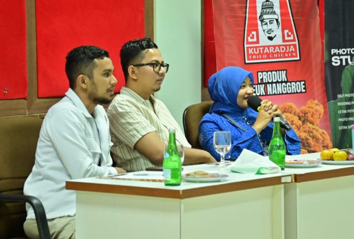 Cut Rezky Handayani Dewan Juri Presentasi UMKM Duta Aceh Besar 2024