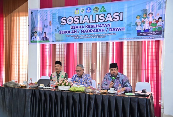 Asisten I Sekda Aceh Besar Buka Sosialisasi Usaha Kesehatan Sekolah, Madrasah dan Dayah