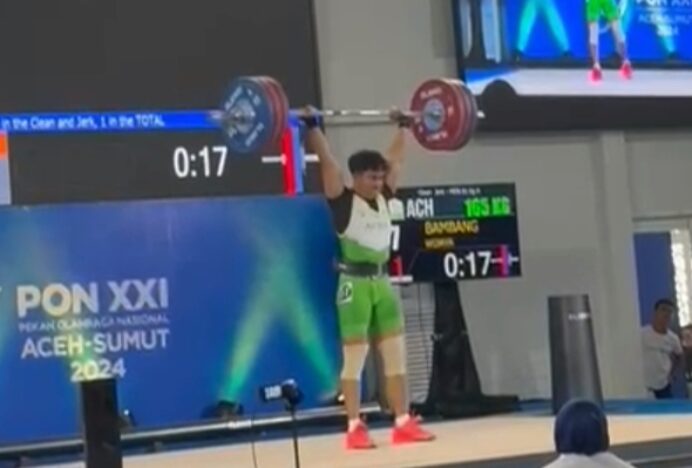 Angkat Besi, Barongsai dan Muaythai Persembahkan Emas Untuk Aceh