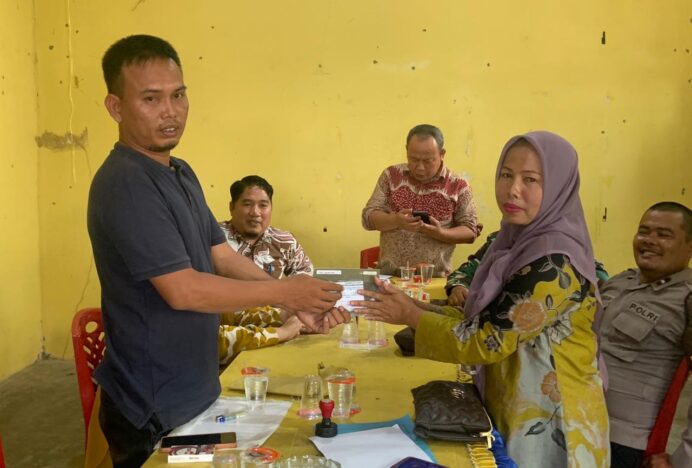 Sertijab Pj Pengulu Tualang Baru Agara, Denni Serahkan Kepemimpinan kepada Fajar Amanah