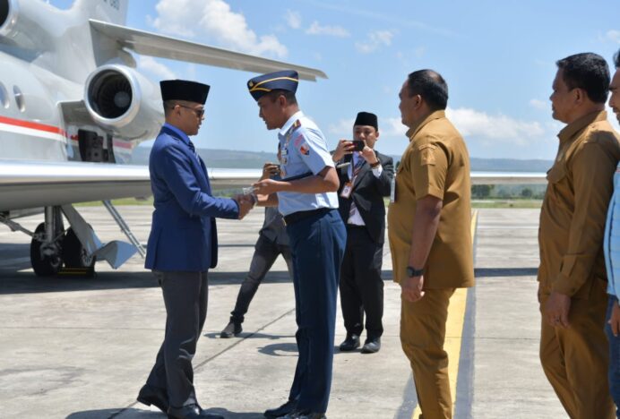 Danlanud SIM Sambut Menteri Luar Negeri di Bandara Sultan Iskandar Muda