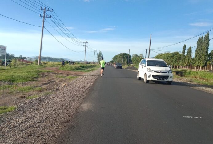 Setelah Diaspal Lintas Cot Irie – Limpok Makin Ramai Diminati Sebagai Jalur Alternatif