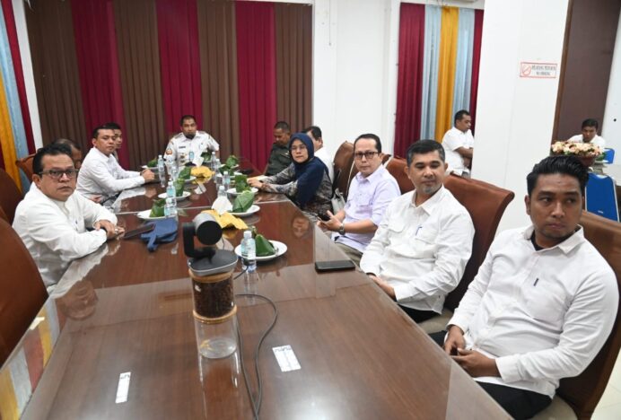 Pj Bupati bersama Forkopimda Aceh Besar Ikuti Zoom Meeting Rakor Pengendalian Inflasi