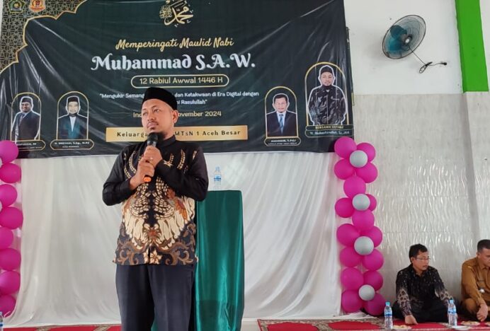 MTsN 1 Aceh Besar Gelar Peringatan Maulid Nabi Muhammad SAW